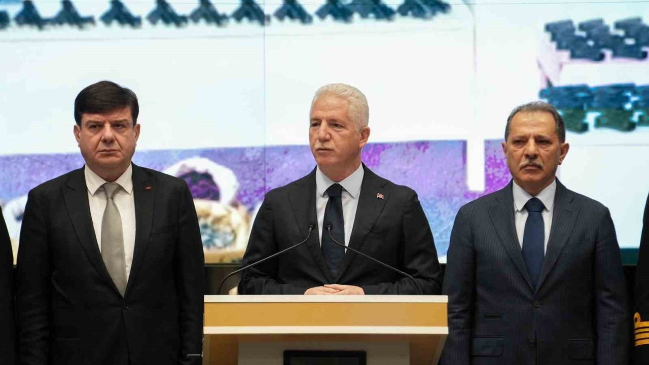 İstanbul Valisi Davut Gül: 2025'in İlk 10 Ayında 145 Organize Suç Çetesi Çökertildi, 1.643 Kişi Yakalandı
