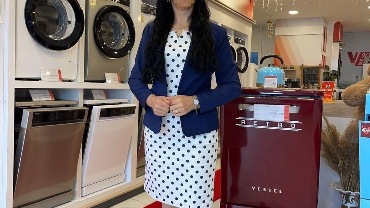 İznik’te beyaz eşya bayisi müşterilerinin bilgileriyle kredi çekmekle suçlandı; işletmeciye ev hapsi verildi