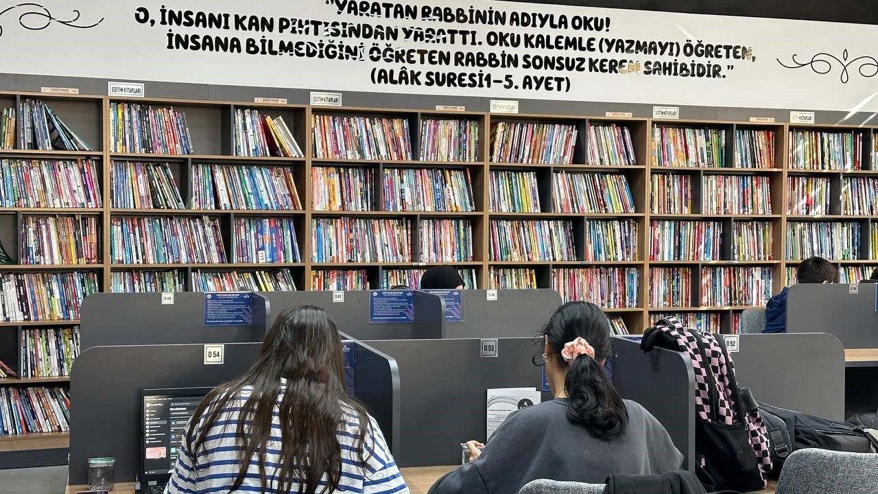 Kağıthane Millet Kıraathaneleri gençlerin sınav hazırlık adresi