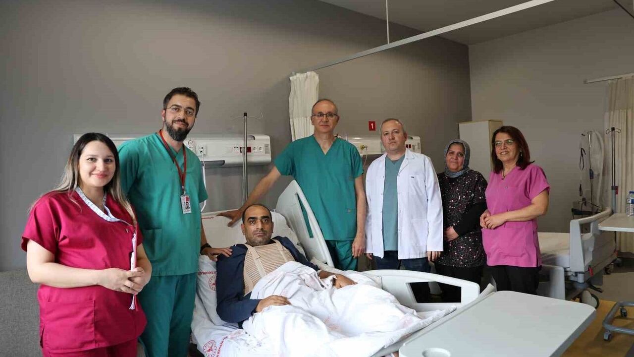 Kahramanmaraş Devlet Hastanesi'nde 100'üncü Açık Kalp Ameliyatı Başarıyla Tamamlandı