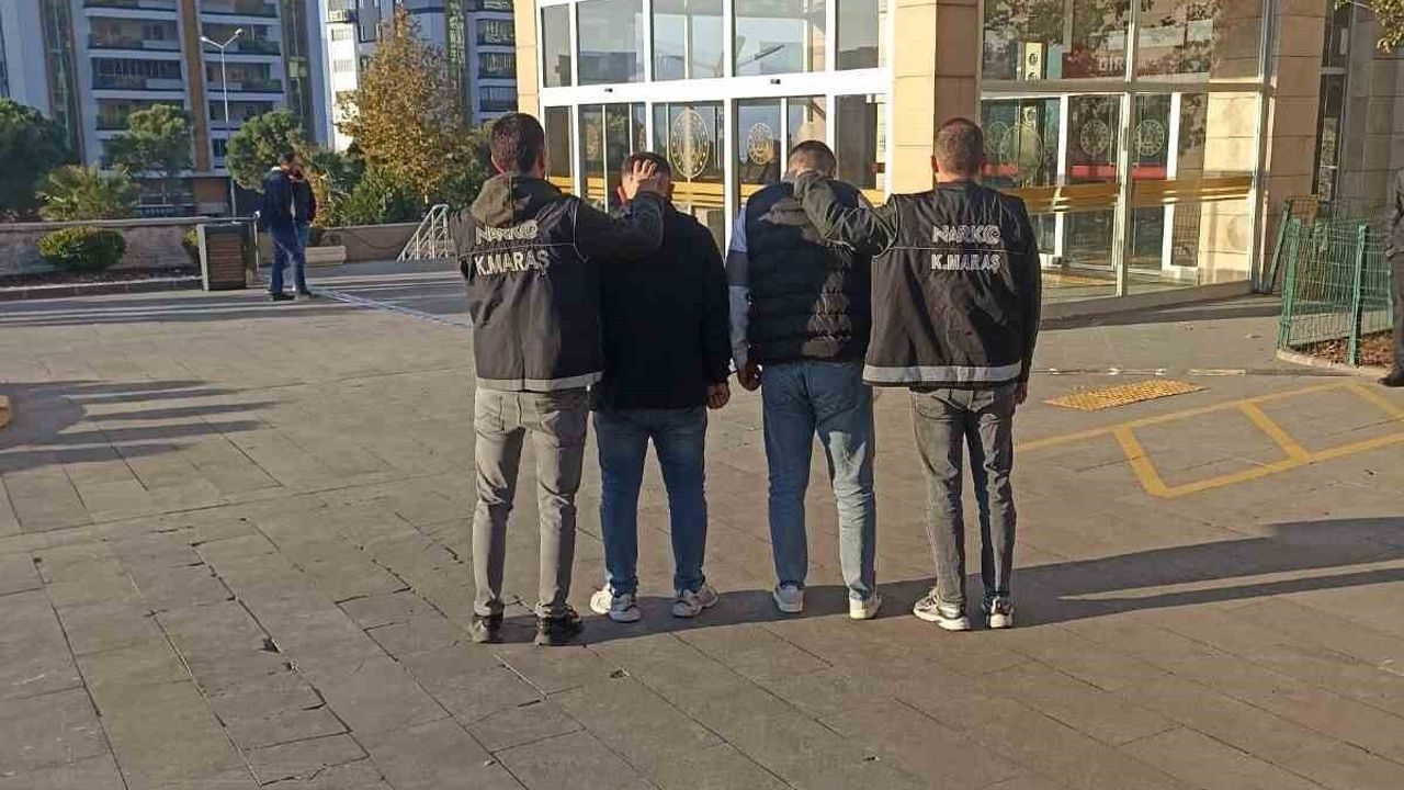 Kahramanmaraş'ta kaçak sigara ve uyuşturucu operasyonu: 5 şüpheli yakalandı