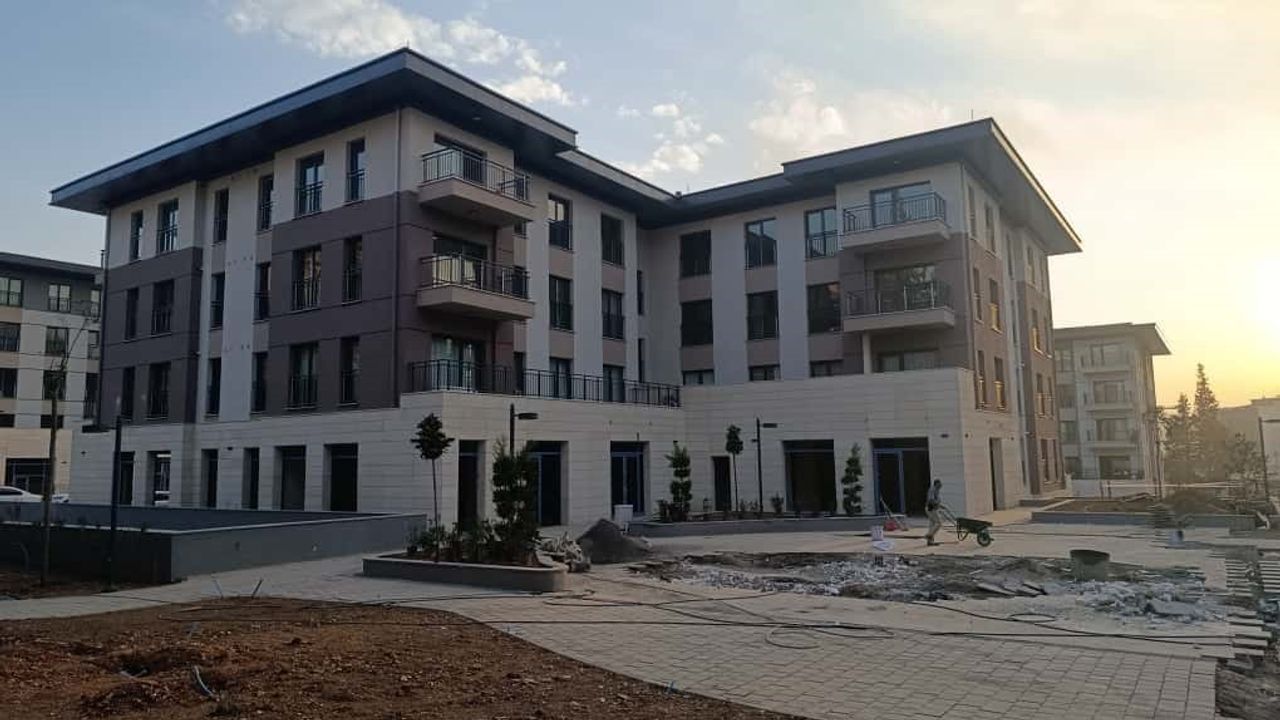 Kahramanmaraş'ta Trabzon Caddesi yeniden ayağa kalktı: 644 bağımsız bölüm ve yenilenen sosyal alanlar