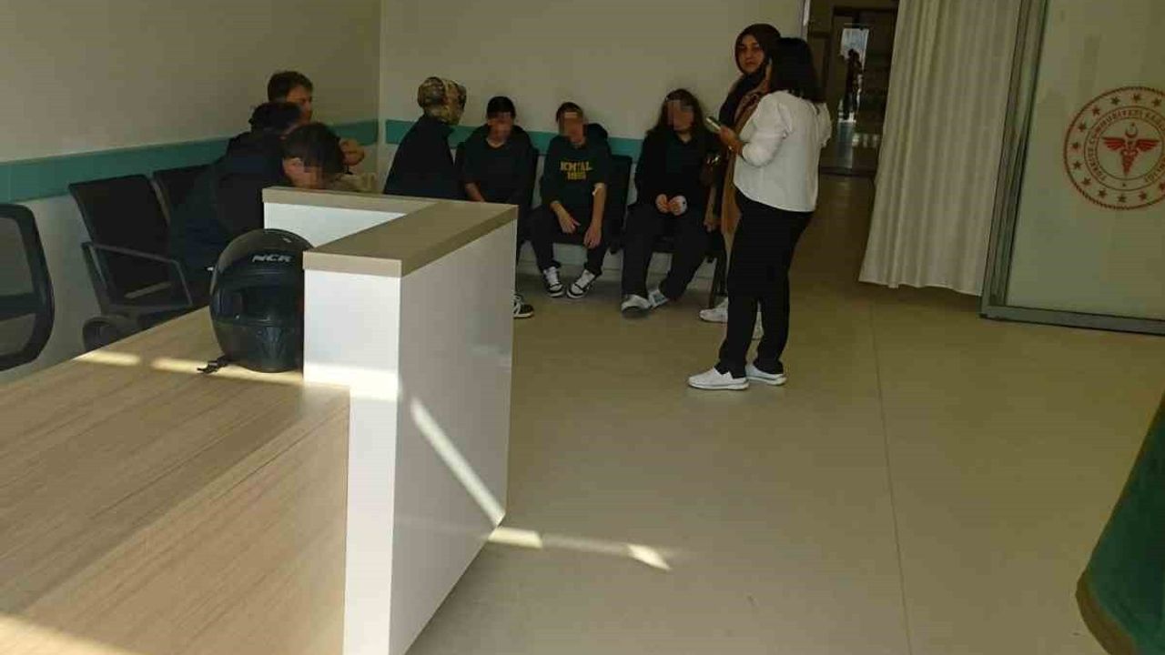 Kapaklı Mesleki ve Teknik Anadolu Lisesi'nde kantin yemeği sonrası 11 öğrenci hastaneye kaldırıldı