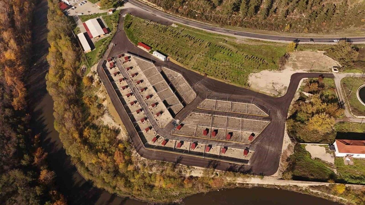 Karabük Belediyesi Sahipsiz Hayvan Bakımevi’nde kış hazırlıklarını tamamladı