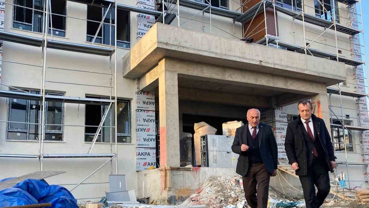 Karabük İl Özel İdare, eğitim altyapısını güçlendirmeyi sürdürüyor