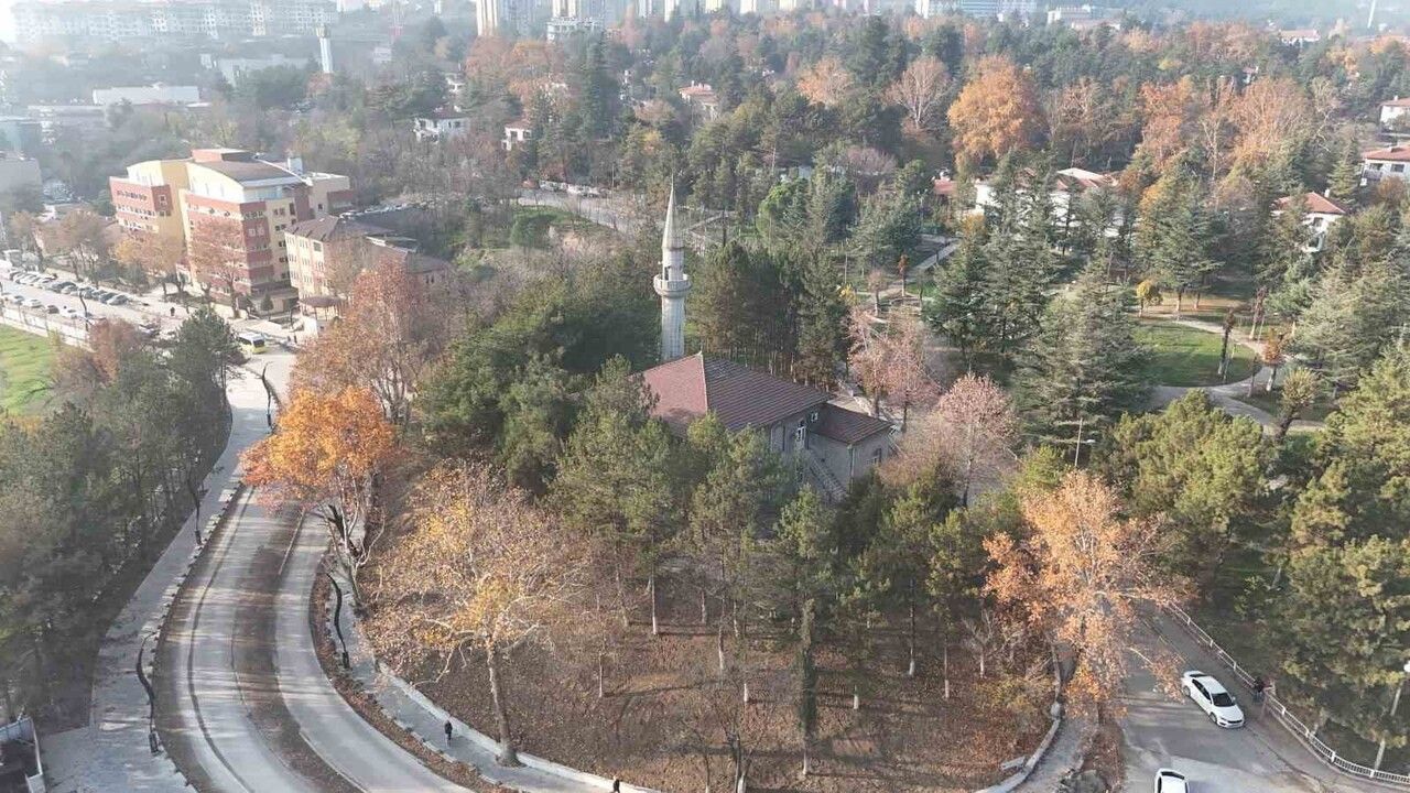 Karabük'te 1941 Yapımı Yenişehir Camii'nde Restorasyon ve Çevre Düzenlemesi Başladı