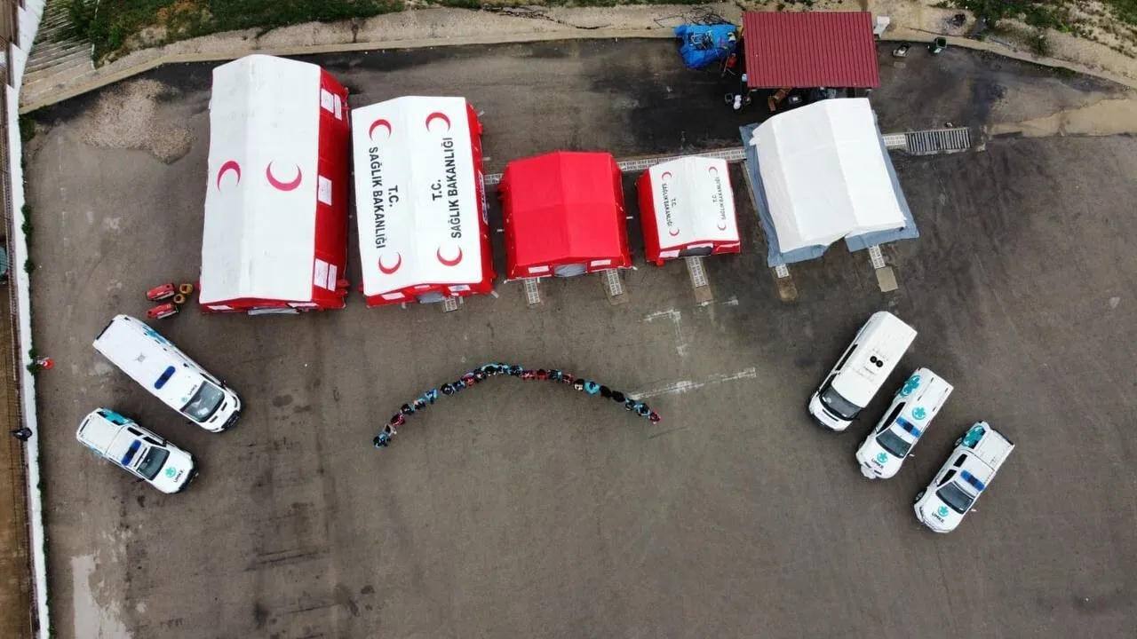 Karabük UMKE, sahra hastane kapasitesini yeni ekipman ve çadırlarla artırdı