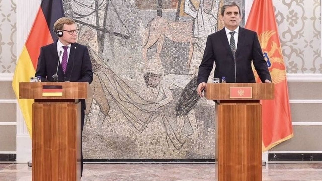 Karadağ Dışişleri Bakanı İbrahimovic: Türk vatandaşlarına yönelik geçici vize uygulamasının 10–15 gün içinde kaldırılması bekleniyor