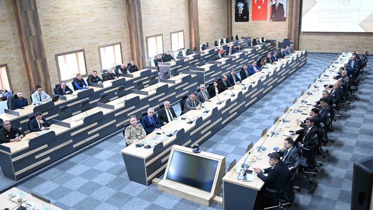 Karaloğlu: Bakımevleri yemek artıklarıyla kendi mamalarını üretmeli