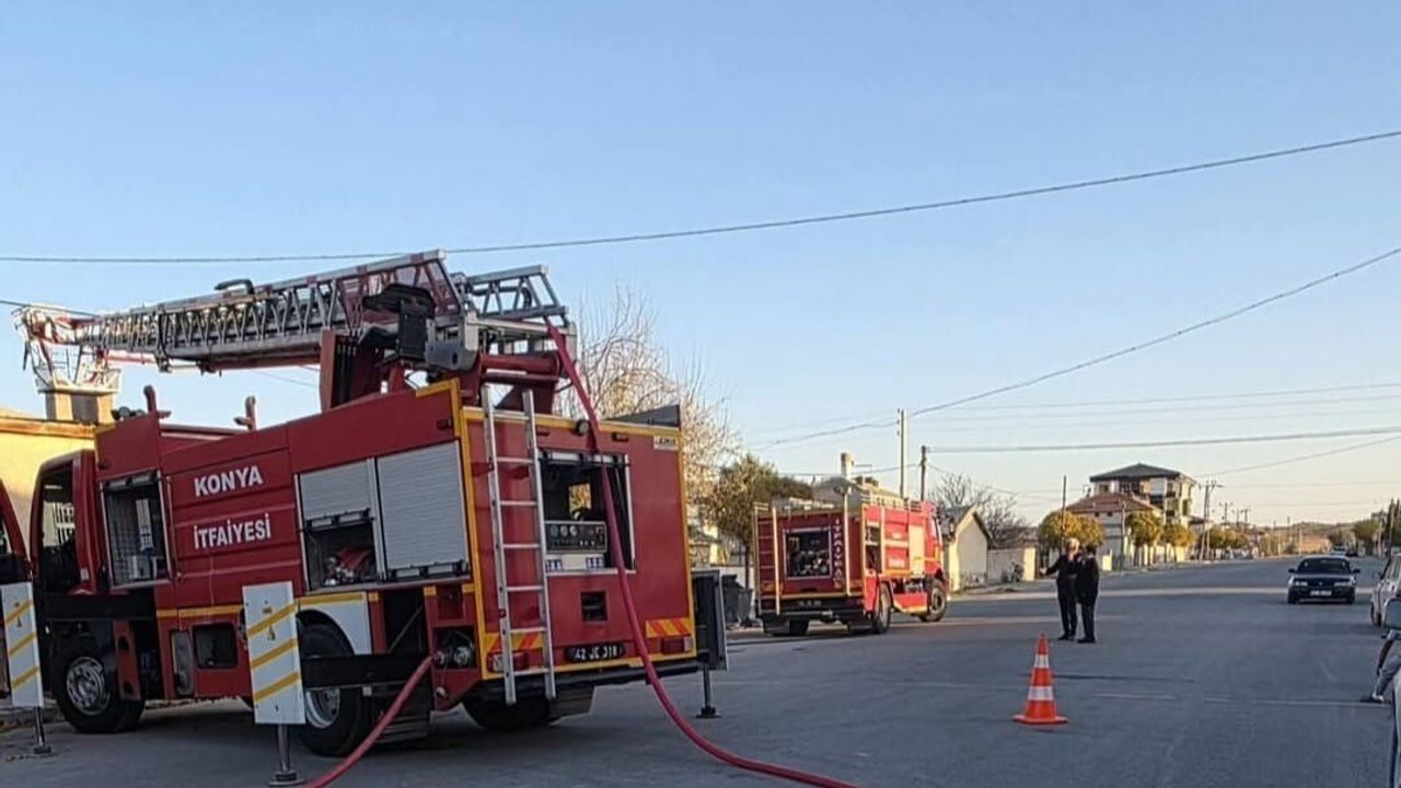 Karapınar'da ev ve park halindeki tır dorsesinde yangınlar kontrol altına alındı