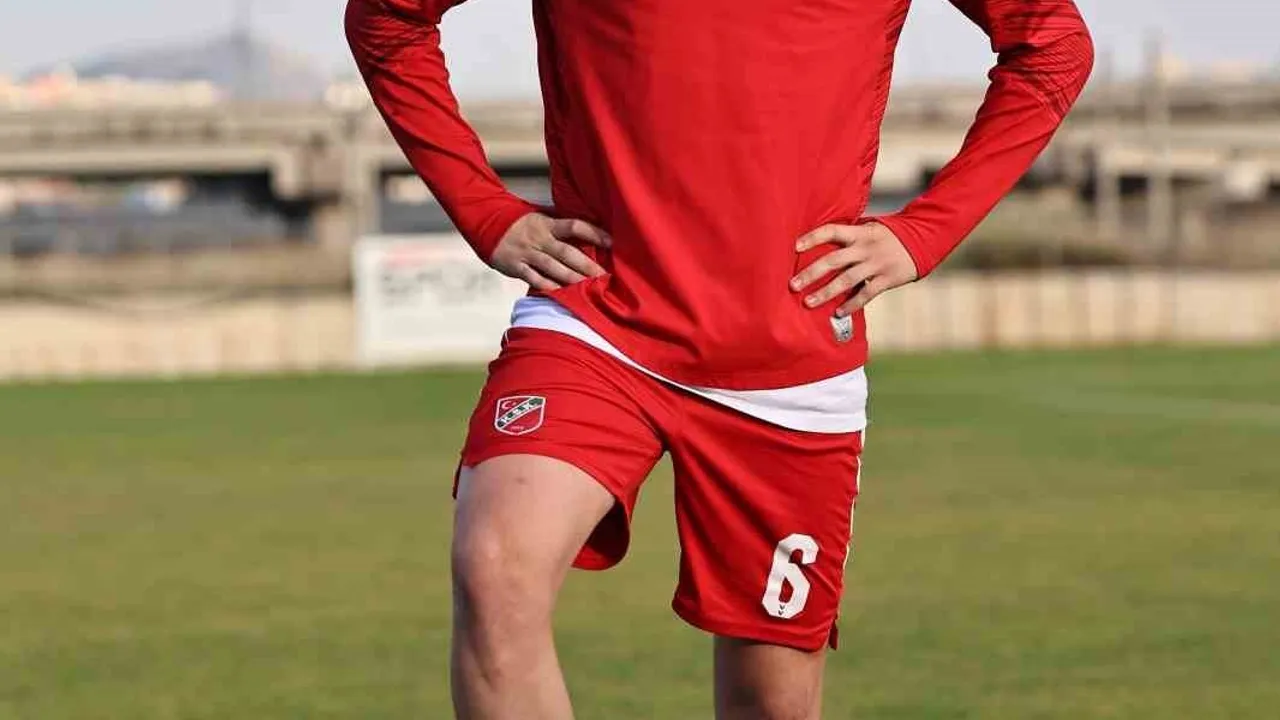 Karşıyaka oyuncuları şampiyonluğu hedefliyor: Eroğlu, Öztürk ve Aytekin'in açıklamaları