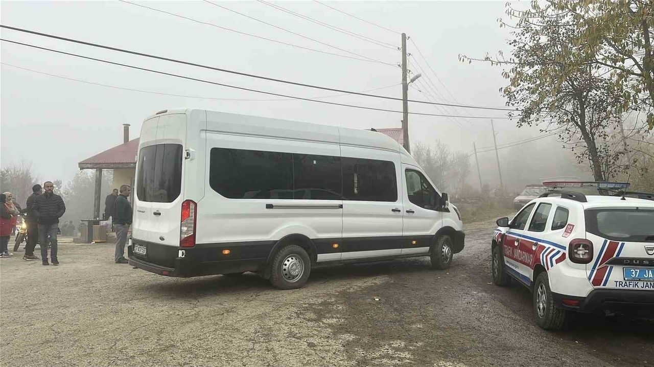 Kastamonu'da kayıp anne ve 5 yaşındaki oğlu için arama çalışmaları sis nedeniyle durduruldu