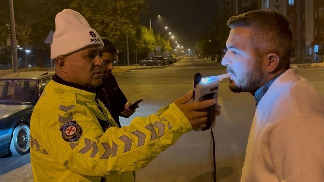 Kayseri'de alkollü sürücü polis ekiplerine 'Ehliyetimi alma, kemerden ceza yaz' dedi; 1.84 promil saptandı