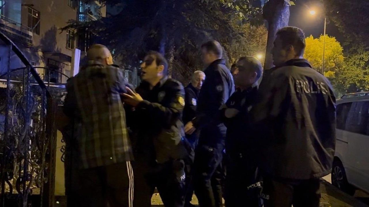 Kayseri'de para talebi reddedilen kişi bıçakla kendine zarar verme girişiminde bulundu