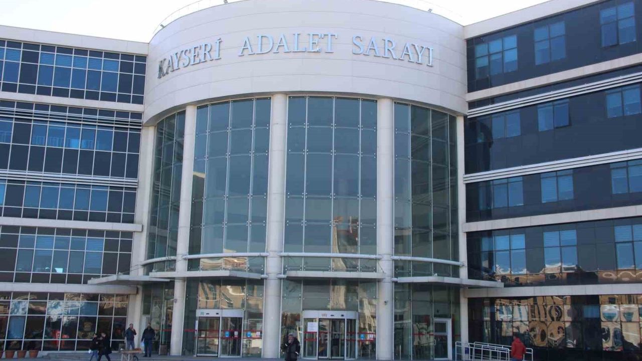 Kayseri'de uyuşturucu ticareti davasında sanığa 12 yıl 6 ay hapis ve 125 bin TL ceza