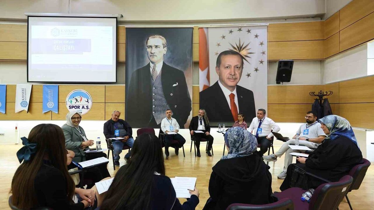 Kayseri Kent Konseyi 'Çocuk Hakları Çalıştayı' ile çocuk dostu kenti tartıştı