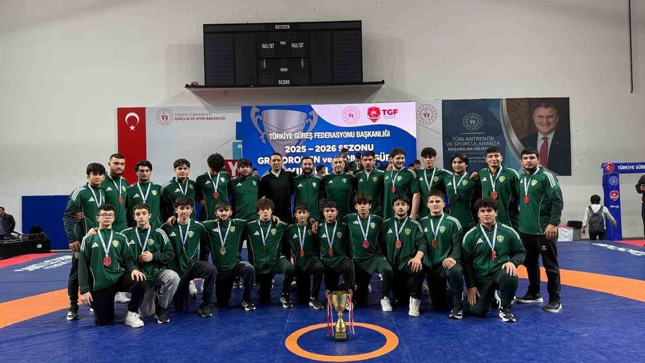 Kayseri Şekerspor 2025-2026 Grekoromen Güreş Yıldızlar Ligi Şampiyonu