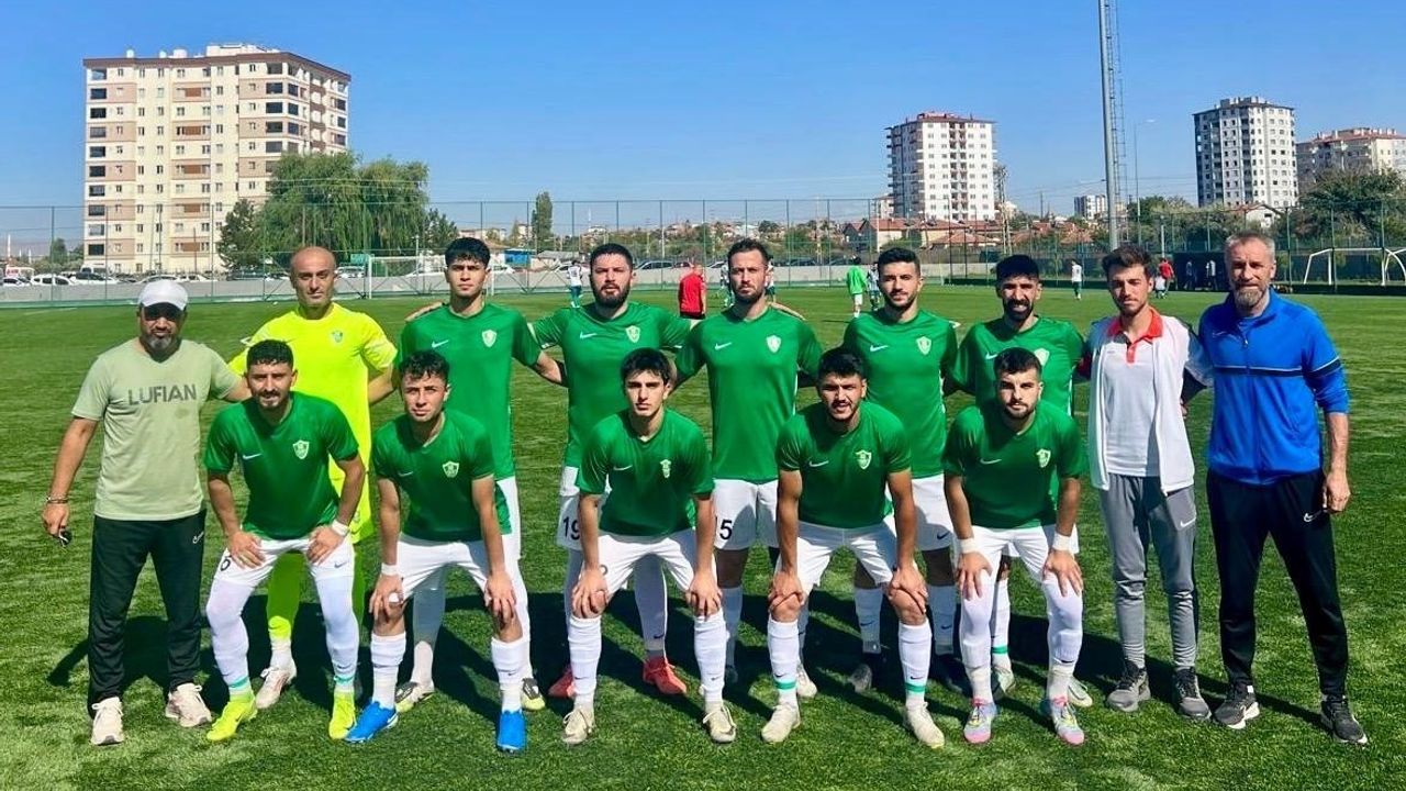 Kayseri Şekerspor, Zirve Yarışında Kayseri Atletikspor'un Bir Puan Ardında