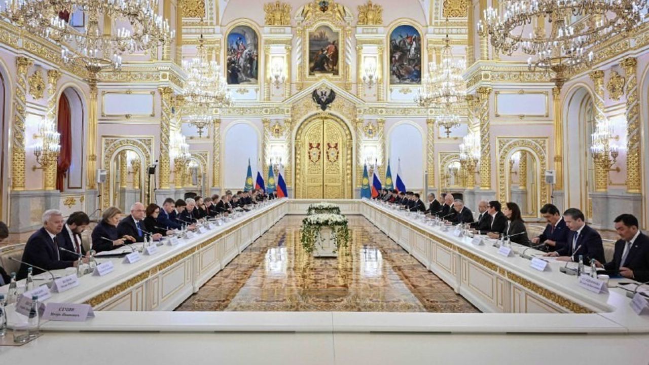 Kazakistan ile Rusya ilişkileri kapsamlı stratejik ortaklık ve ittifak seviyesine yükseltildi