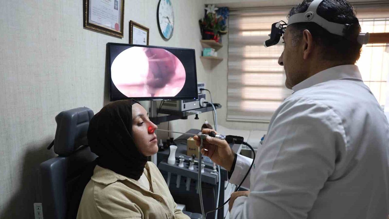 KBB Uzmanı Özbay: Mevsim Geçişlerinde Üst Solunum Yolu Enfeksiyonları Daha Sık Görülüyor