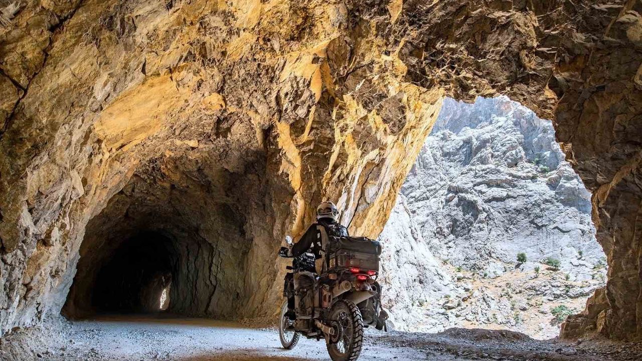 Kemaliye: Taşyolu ve Karanlık Kanyon ile Motor Turizminin Yeni Rotası