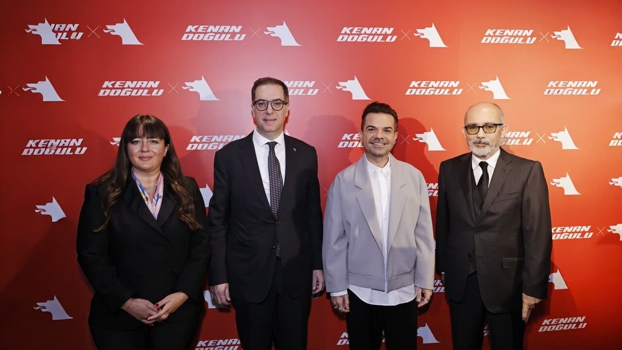 Kenan Doğulu, Petrol Ofisi'nin 'Siz Ne İsterseniz O' kampanyasının yeni marka yüzü oldu