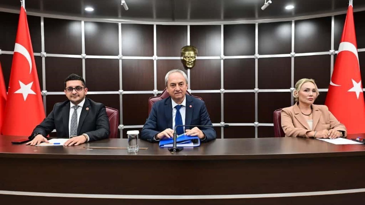 Kepez Kasım Meclisi: Başkan Mesut Kocagöz’den birlik ve beraberlik çağrısı