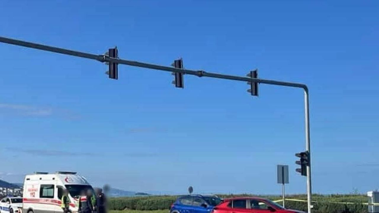 Keşap'ta maddi hasarlı kaza sonrası çıkan kavgada emekli öğretmen hayatını kaybetti