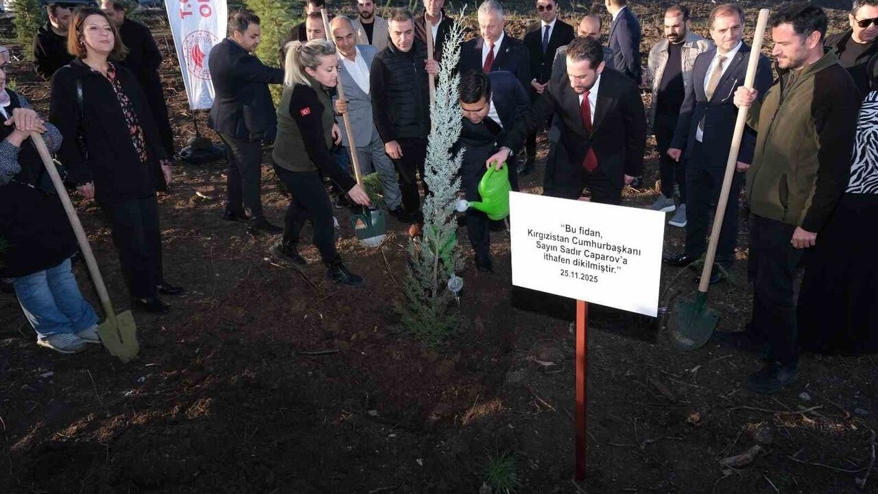 Kırgızistan-Türkiye Dostluğu Bursa’da Fidanlarla Pekiştirildi