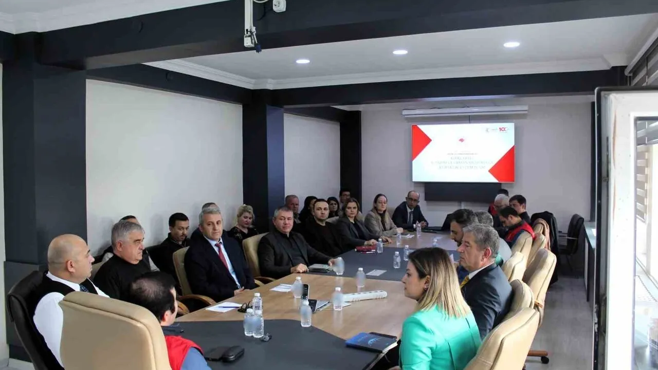 Kırklareli’de Tarımsal Kuraklık İl Kriz Merkezi Toplantısı: 2025-2026 Tedbir ve Görev Dağılımı Belirlendi