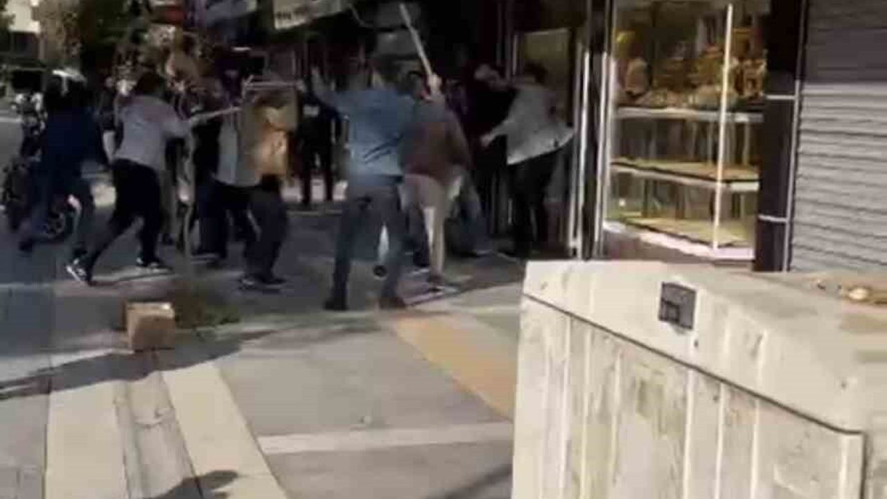 Kızıltepe'de Kuyumcular Arasında Çıkan Kavgada 1 Kişi Hayatını Kaybetti