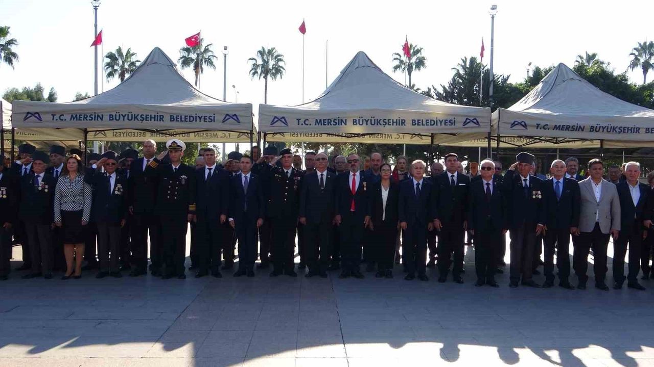 KKTC'nin 42. kuruluş yıldönümü Mersin'de törenle kutlandı