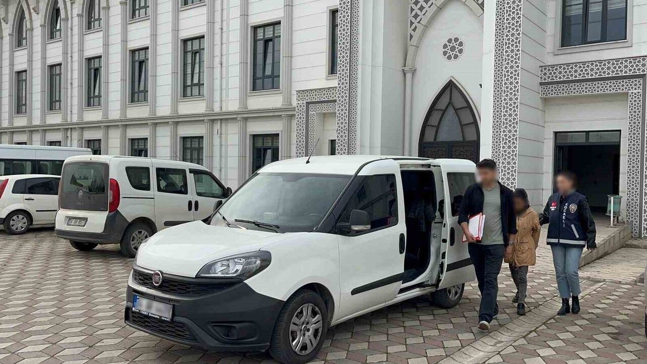 Kocaeli'nin Darıca ilçesinde iki evden 320 bin TL'lik ziynet eşyası çalan şüpheli tutuklandı