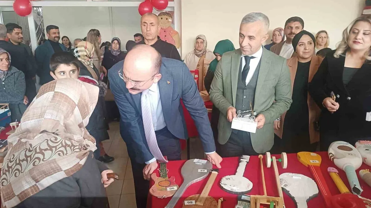 "Köklerden Oyuncak" Projesi Doğanşehir'de: Kültürel Miras Aile İşbirliğiyle Geleceğe Taşınıyor