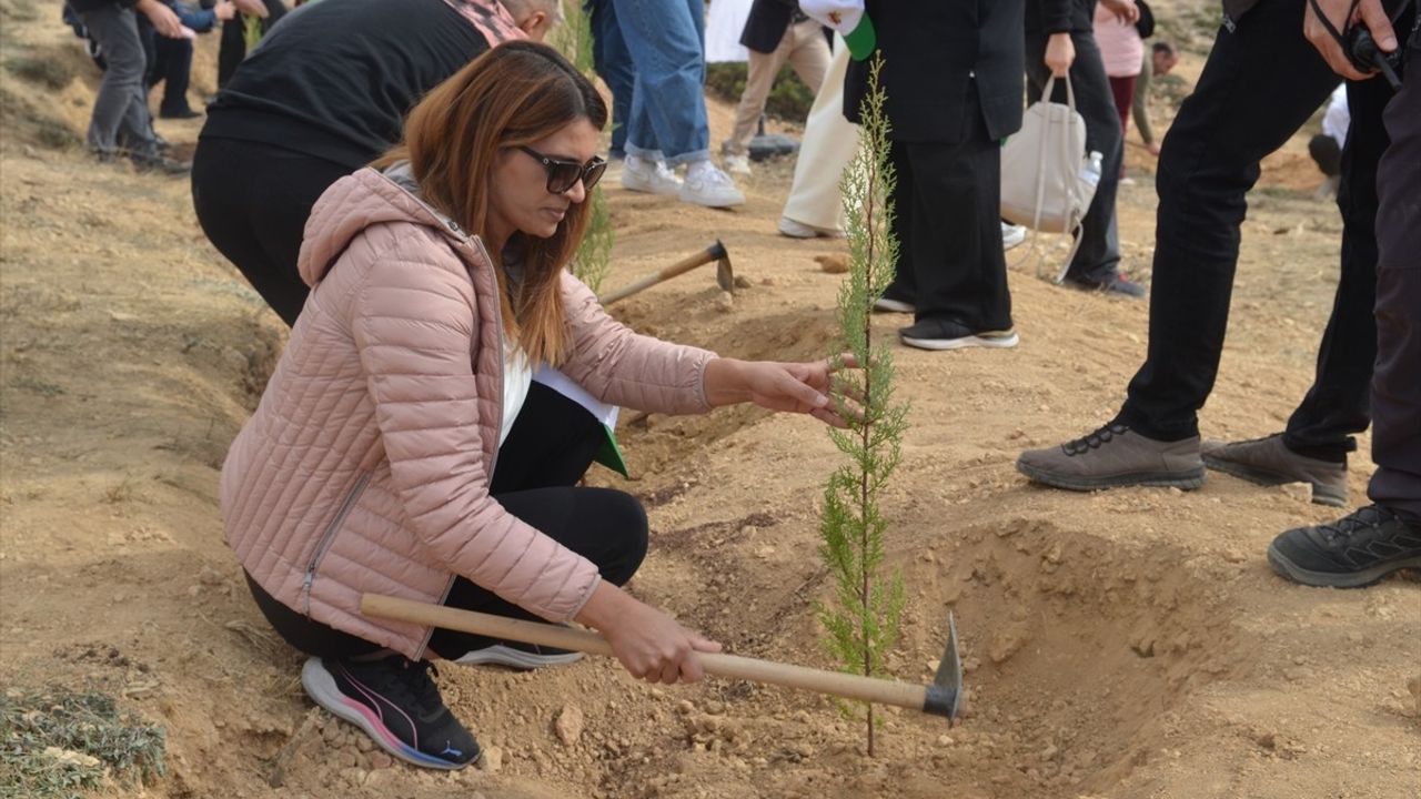 Konya'da Muharrem Can ve 9 şehit adına hatıra ormanı için fidan dikildi