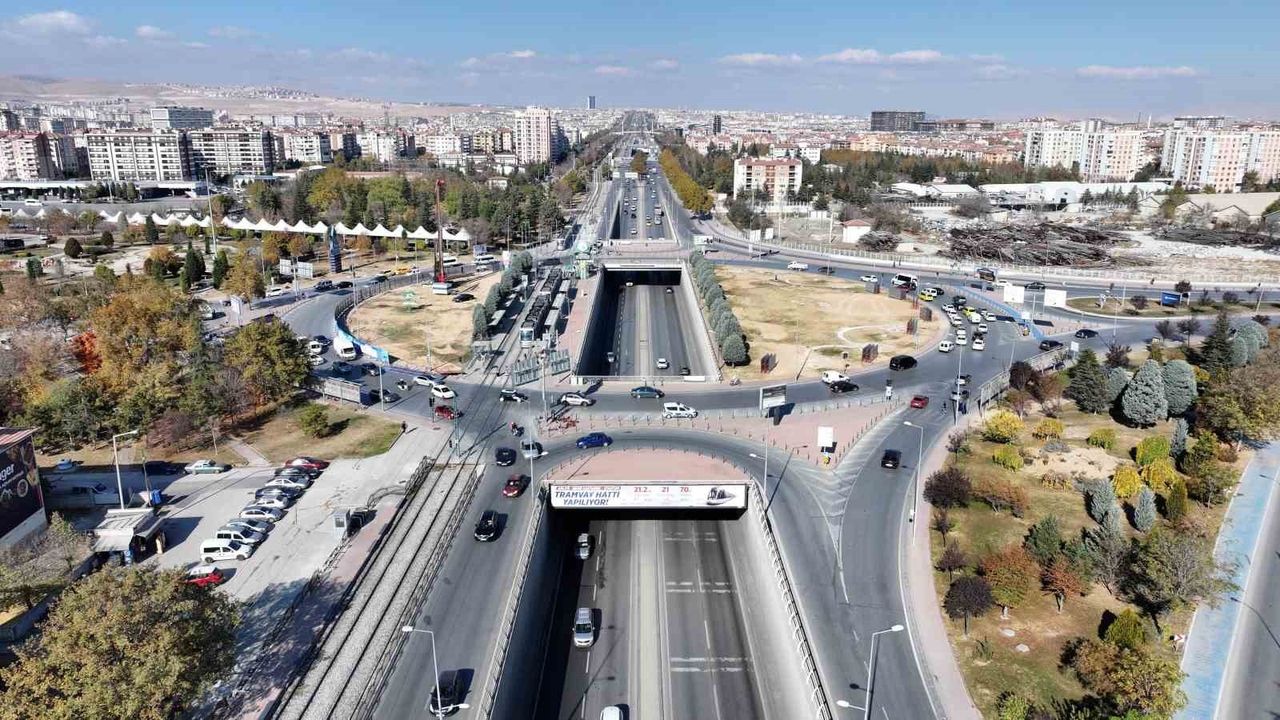 Konya'da Otogar Kavşağı düzenlemesi başladı: Şehir Hastanesi-Stadyum tramvay hattı ikinci etap çalışmaları