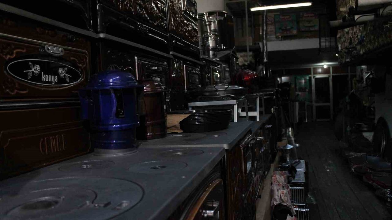 Konya'da soba sezonu yeni başlıyor: Esnaf bacalara ve ustaya dikkat çekiyor