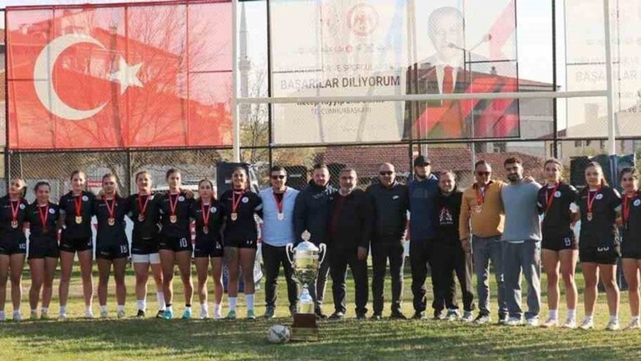Körfez Gençlerbirliği, Kadınlar Türkiye 15'li Ragbi Ligi'nde Şampiyon