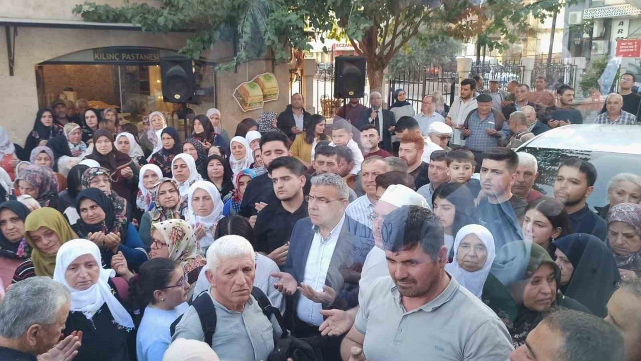 Köşk’ten umre yolcuları dualarla kutsal topraklara uğurlandı