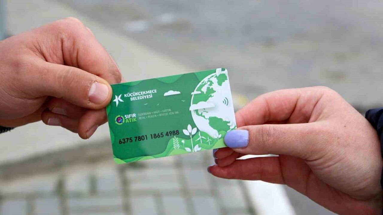 Küçükçekmece Belediyesi 2025'te 4 bin ton atık topladı