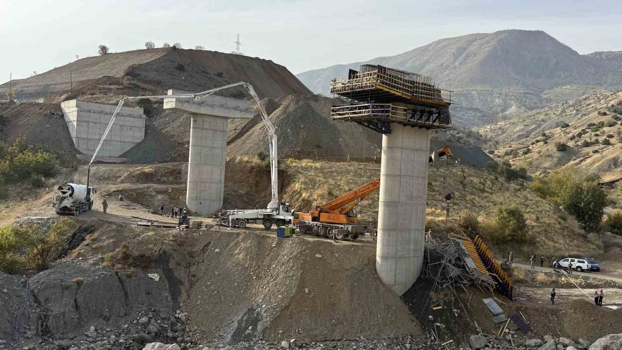 Kulp'taki viyadük iskelesi çökmesi davasında 3 tutuklama, 5 adli kontrol