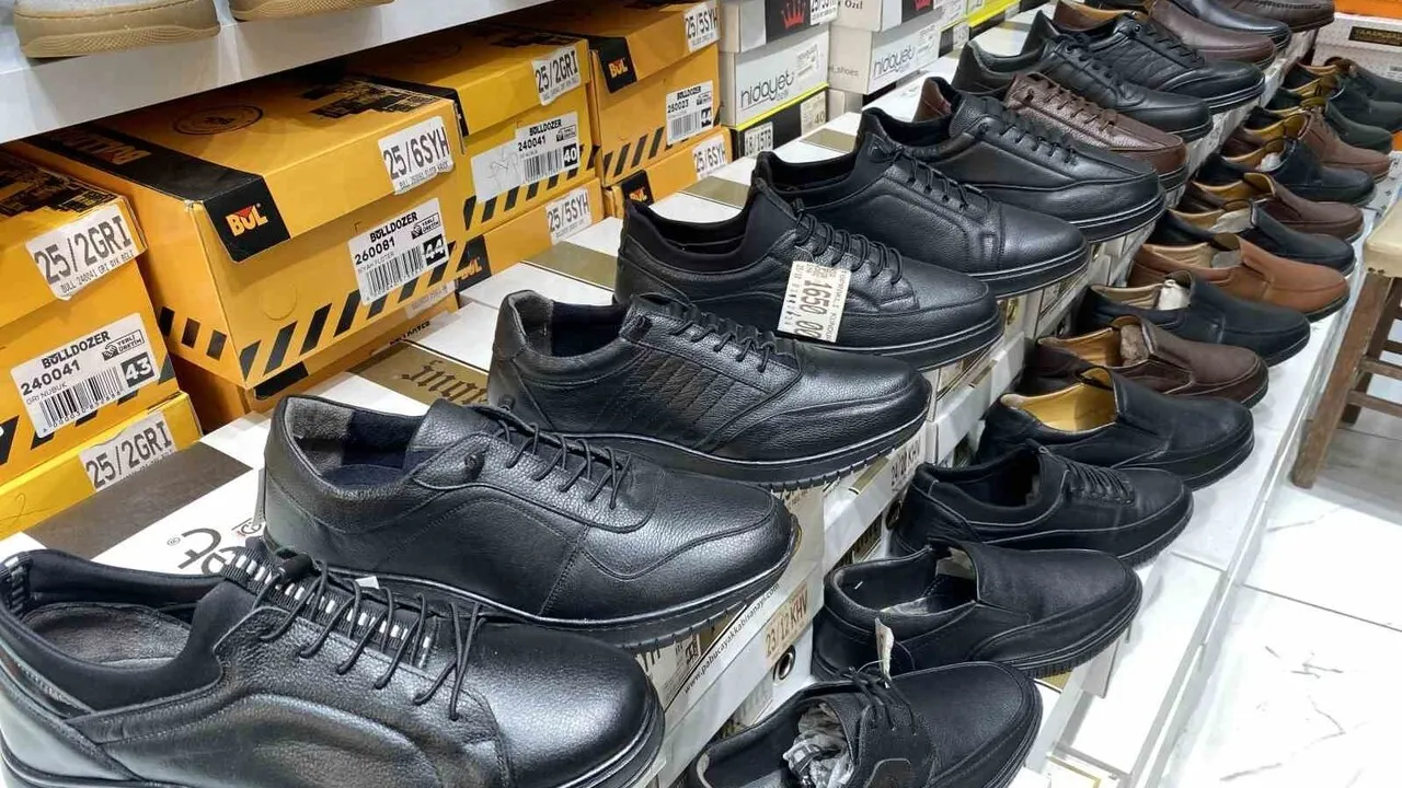 Kusurlu ayakkabı alınırsa ne yapılmalı — Nejat Madenoğlu’dan tüketici uyarısı