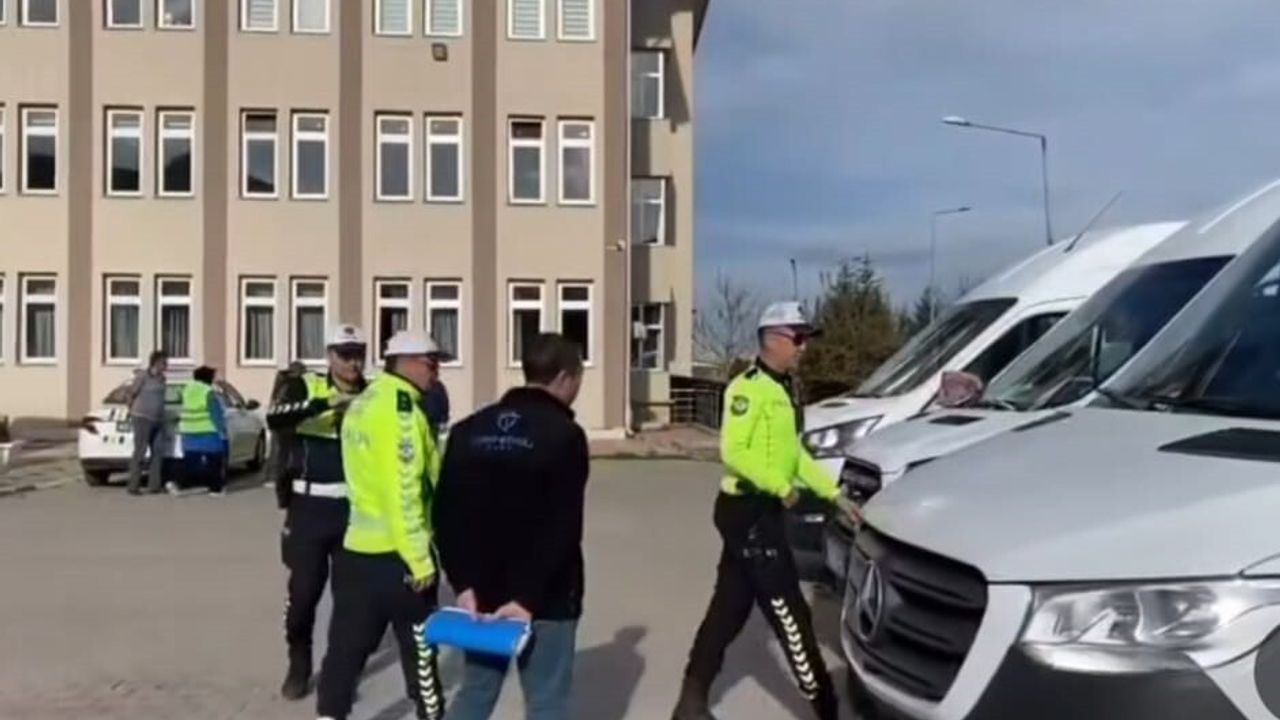 Kütahya'da okul servislerine kapsamlı güvenlik denetimi