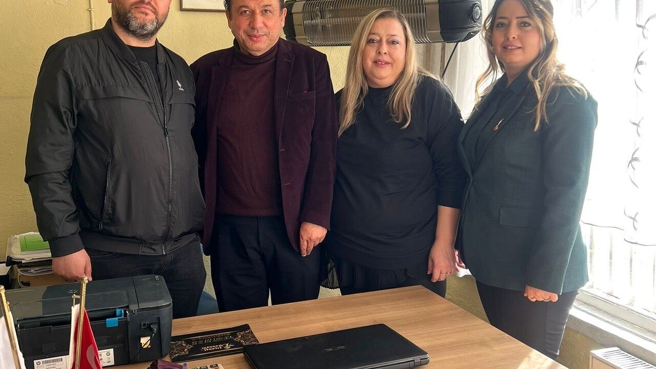 Kütahya'nın Aslanapa ilçesine noter atandı: Mustafa Mücahit Uzun göreve başladı