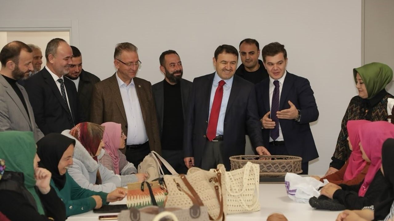 Kütahya Valisi Işın: Kadınlarımız toplumun direğidir