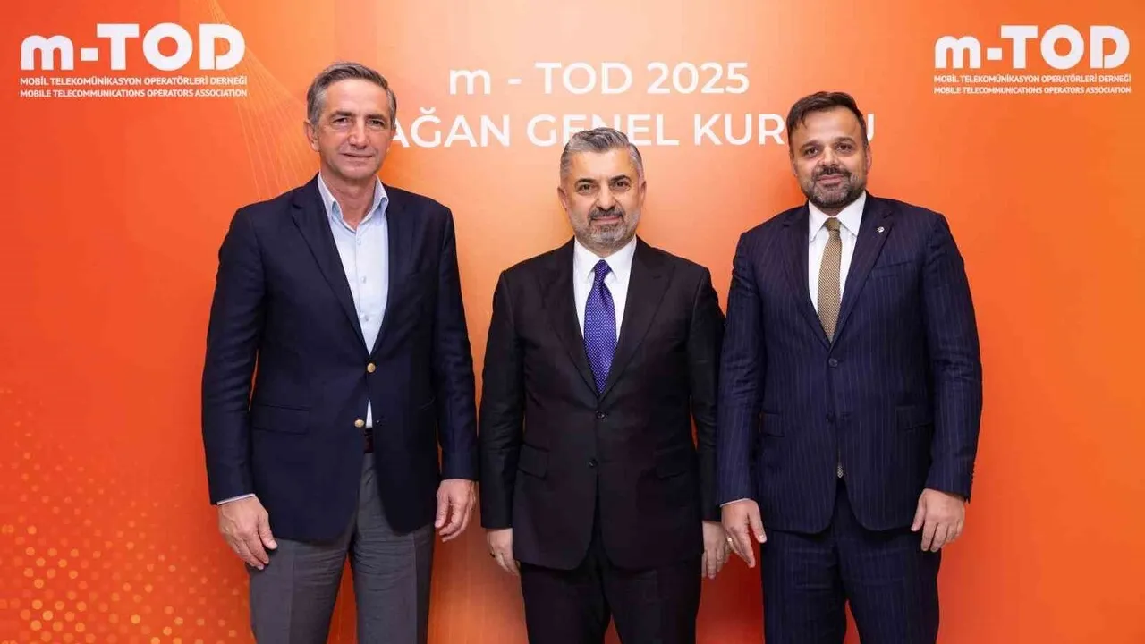m-TOD’un yeni dönem başkanı Türk Telekom CEO’su Ebubekir Şahin oldu