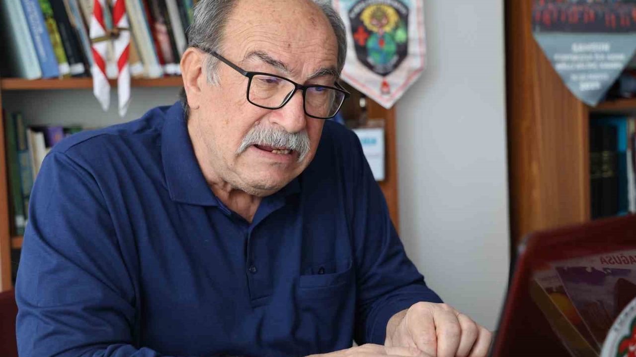 Mahmut Seyfeli, 48 yıllık halk edebiyatı çalışmalarını beş ciltte yayımlıyor