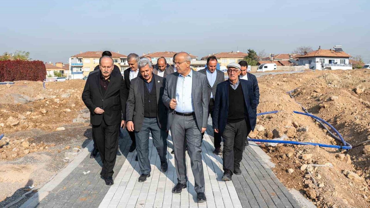 Malatya'da Başharık’a 6 dönümlük Gençlik Merkezi ve Spor Sahası İnşaatı %40 İlerledi