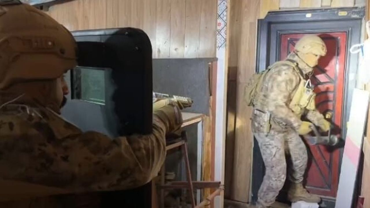 Malatya'da yağma, tefecilik ve kumar operasyonunda 15 kişi tutuklandı