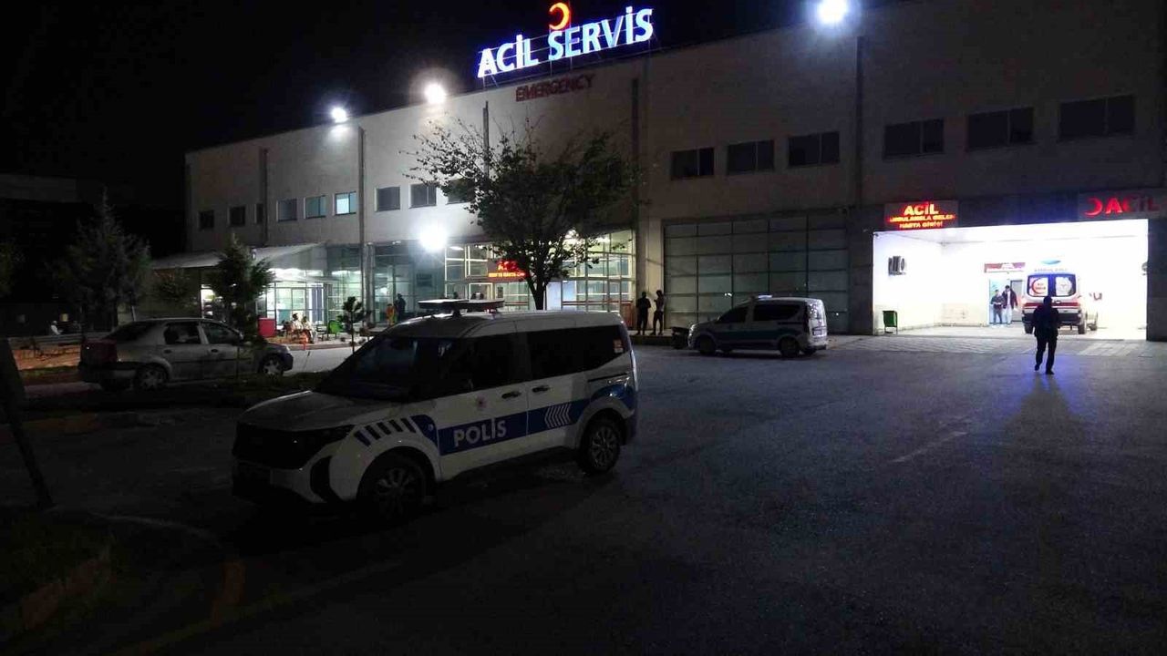 Malatya Kiltepe'de bahçede silahla oynayan kişi kazara yaralandı